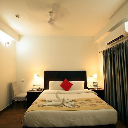 Hotel The Orion Express à Jaipur Extérieur photo